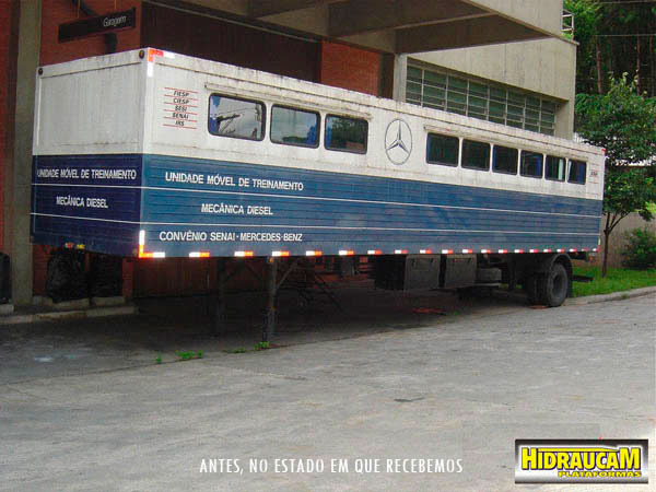 Plataforma Elevatória Hidráulica fabricada pela HIDRAUCAM