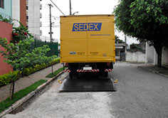 Plataforma Elevatória Hidráulica fabricada pela HIDRAUCAM