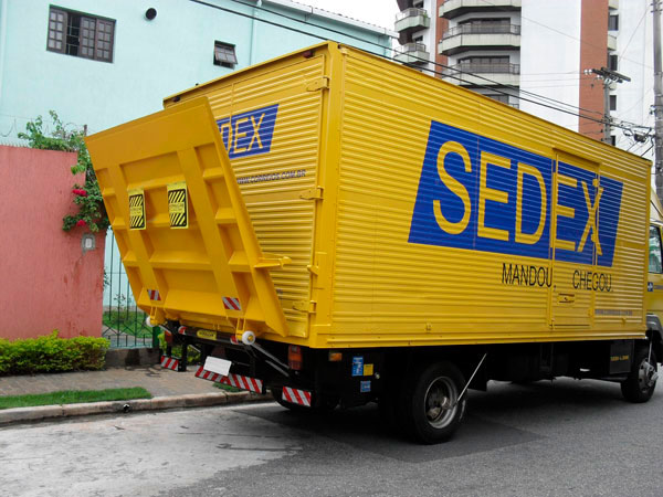 Plataforma Elevatória Hidráulica fabricada pela HIDRAUCAM