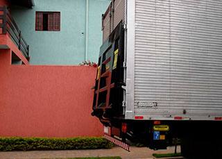 Plataforma Elevatória Hidráulica fabricada pela HIDRAUCAM