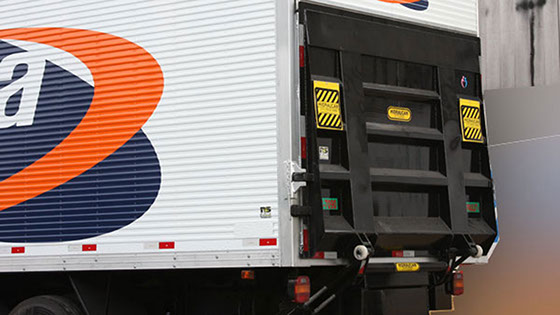 Plataforma Hidráulica Elevatória fabricada pela HIDRAUCAM