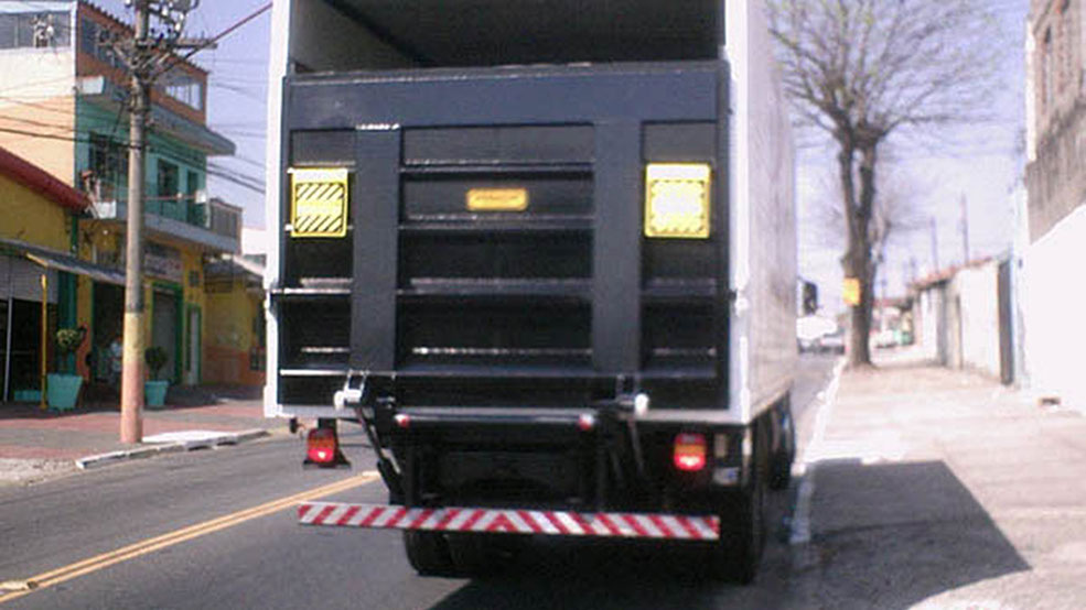 Plataforma Hidráulica HIDRAUCAM Plataforma Hidráulica Elevatória fabricada pela HIDRAUCAM