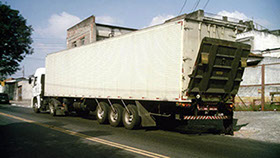 Plataforma Hidráulica Elevatória fabricada pela HIDRAUCAM