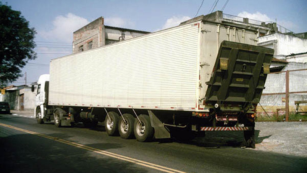 Plataforma Hidráulica HIDRAUCAM Plataforma Hidráulica Elevatória fabricada pela HIDRAUCAM