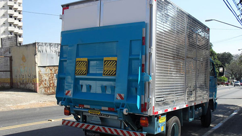 Plataforma Hidráulica HIDRAUCAM Plataforma Hidráulica Elevatória fabricada pela HIDRAUCAM